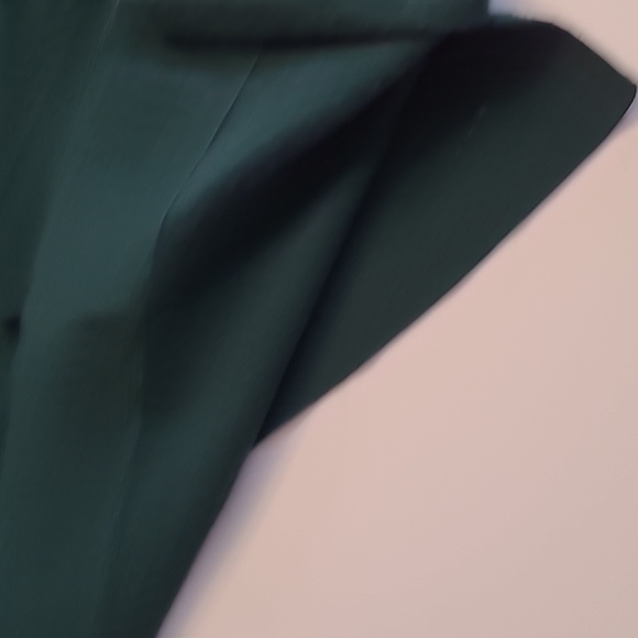 Chandail from iman Green forest - Picture 3 of 4